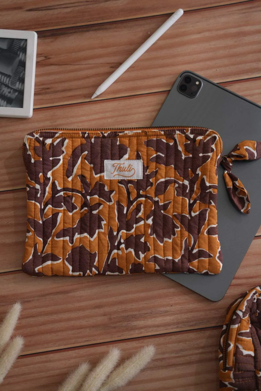 Maya Flat pouch / I pad case