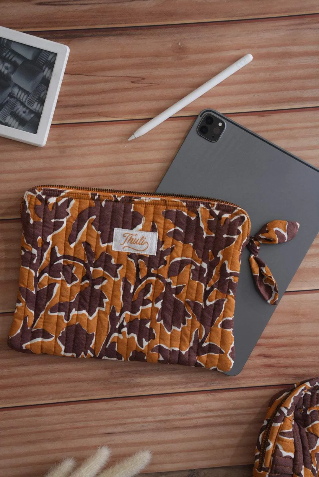 Maya Flat pouch / I pad case