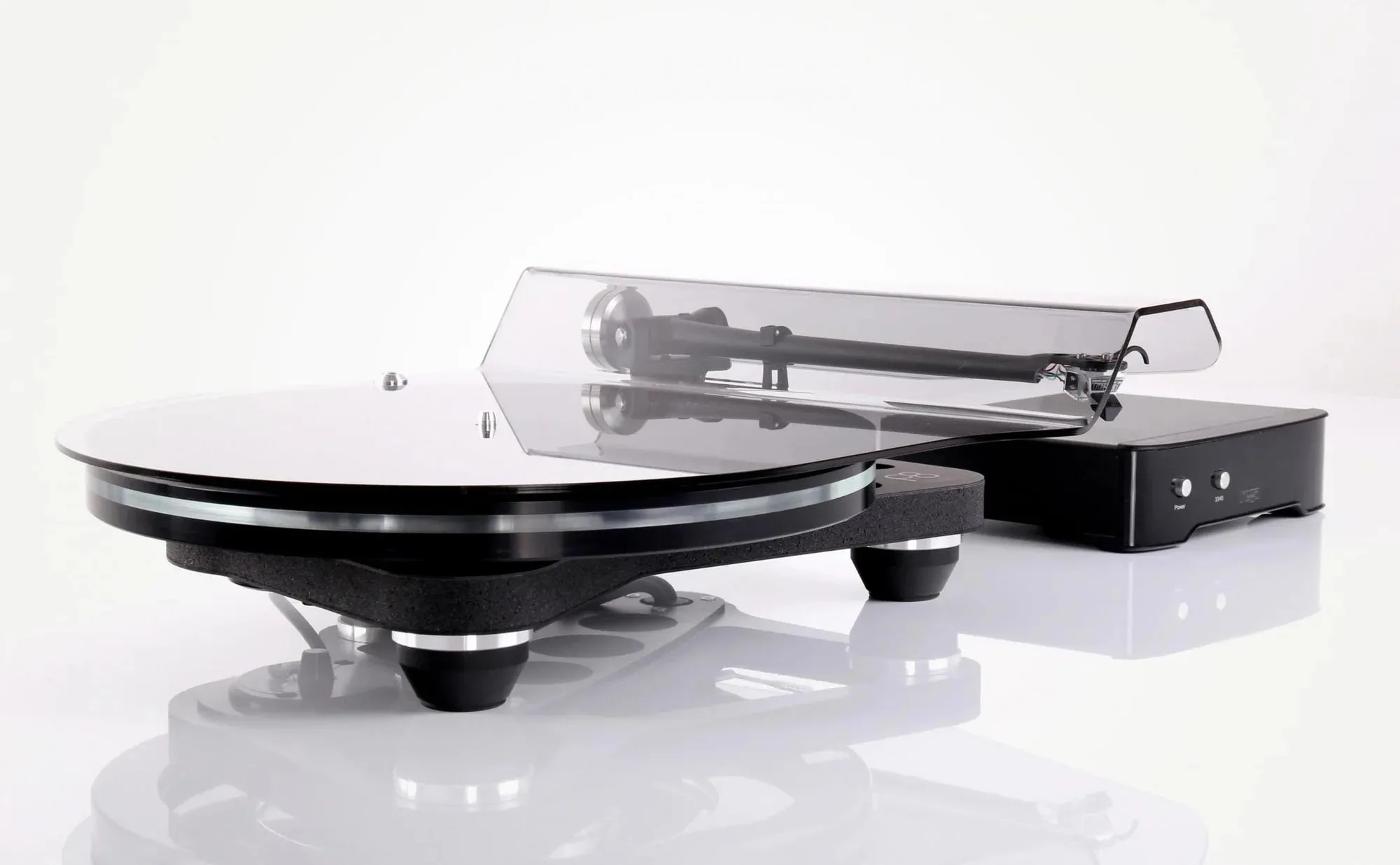 Rega Planar 8 Turntable w/ Neo PSU